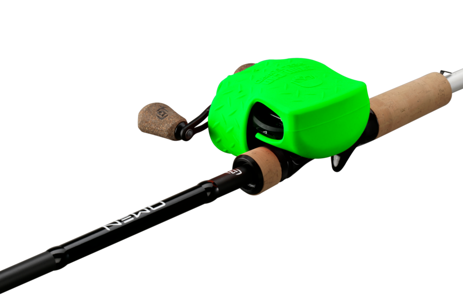 13 Fishing Skull Cap LP Baitcast Reel Cover