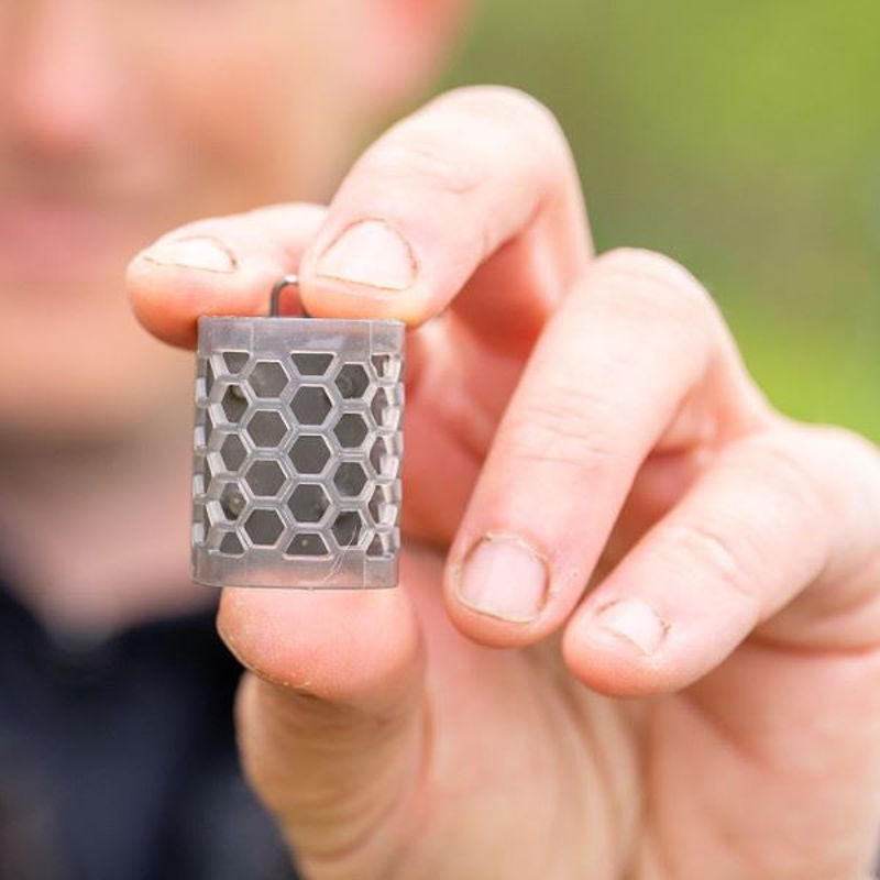 Preston Hexmesh Plastic Cage Feeders