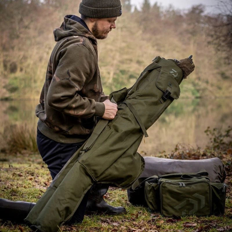 Daiwa Black Widow 3 Rod Holdall 12ft