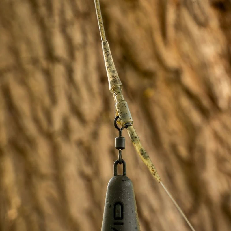 Avid Carp Outline Flecktone Fused Lead QC Clips