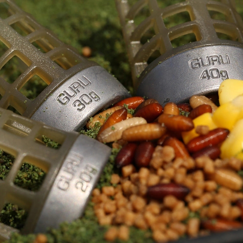 Guru X-Change Distance Feeders Caged