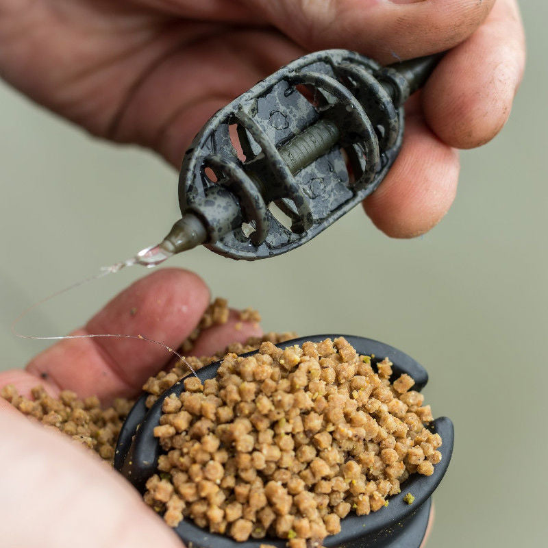 Preston ICS In-Line Dura Flat Method Feeders