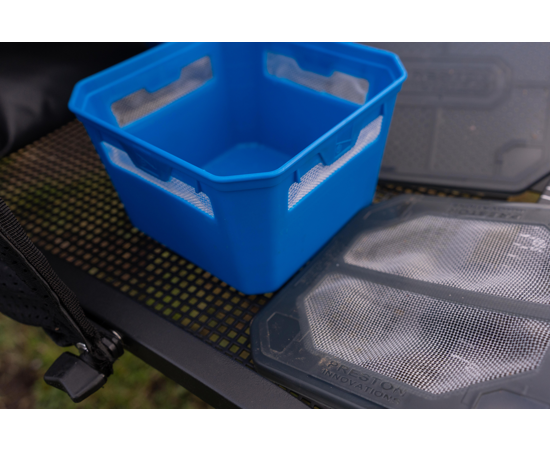 Preston 3Pt Venta Window Tub